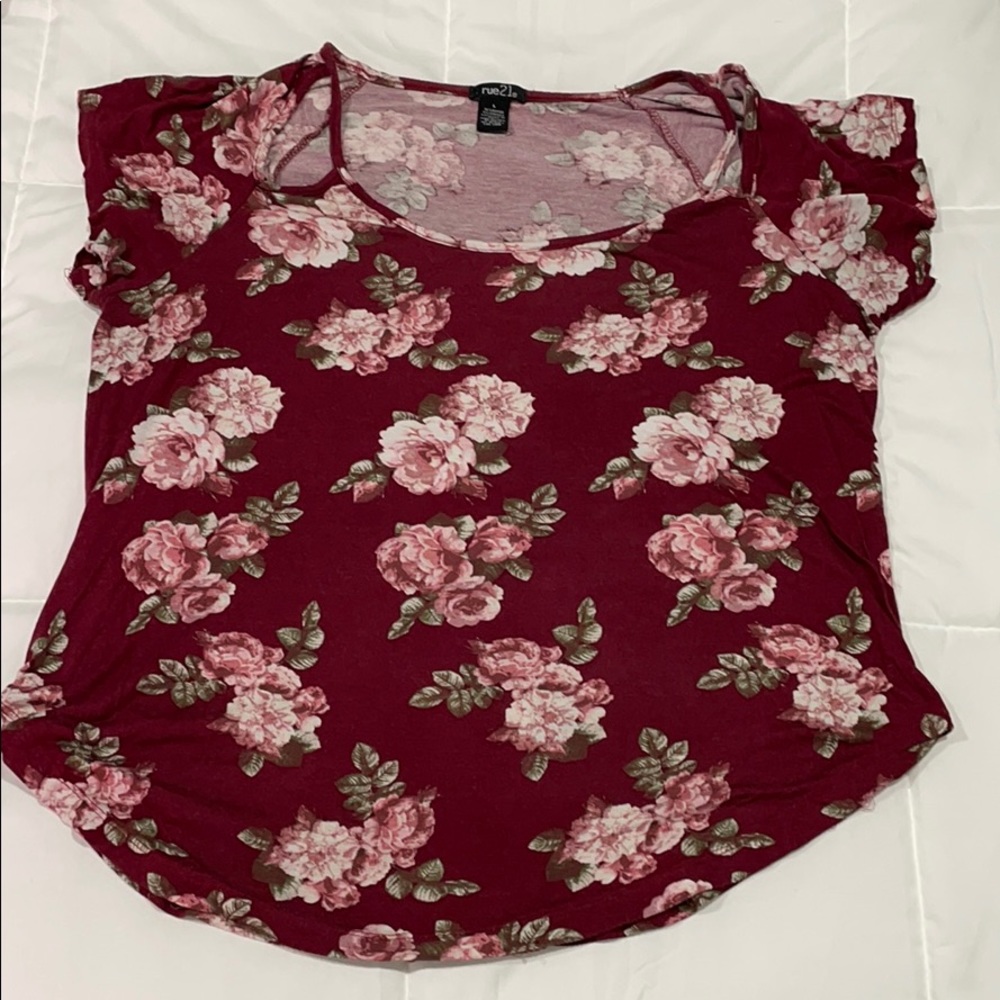 Rue 21 Top